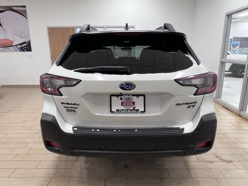 Used 2025 Subaru Outback Onyx Edition XT image 14
