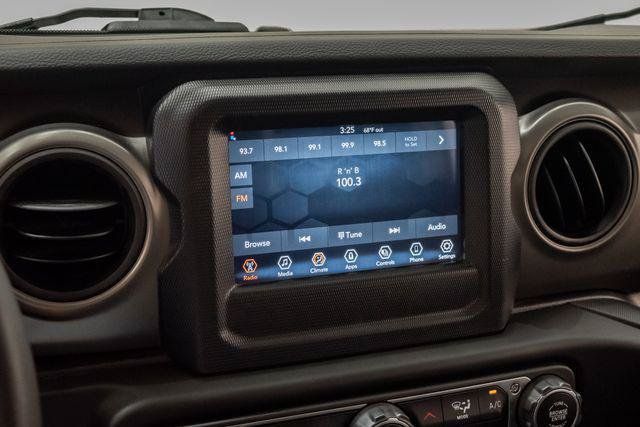 Certified 2023 Jeep Gladiator Sport AWD/4WD image 16