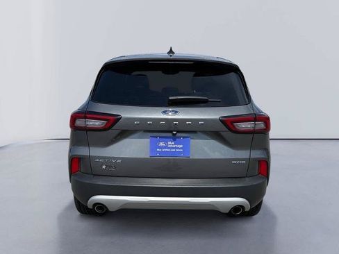 Certified 2025 Ford Escape Active AWD/4WD image 4