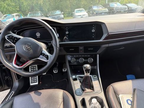 Used 2023 Volkswagen Jetta GLI Autobahn FWD image 14