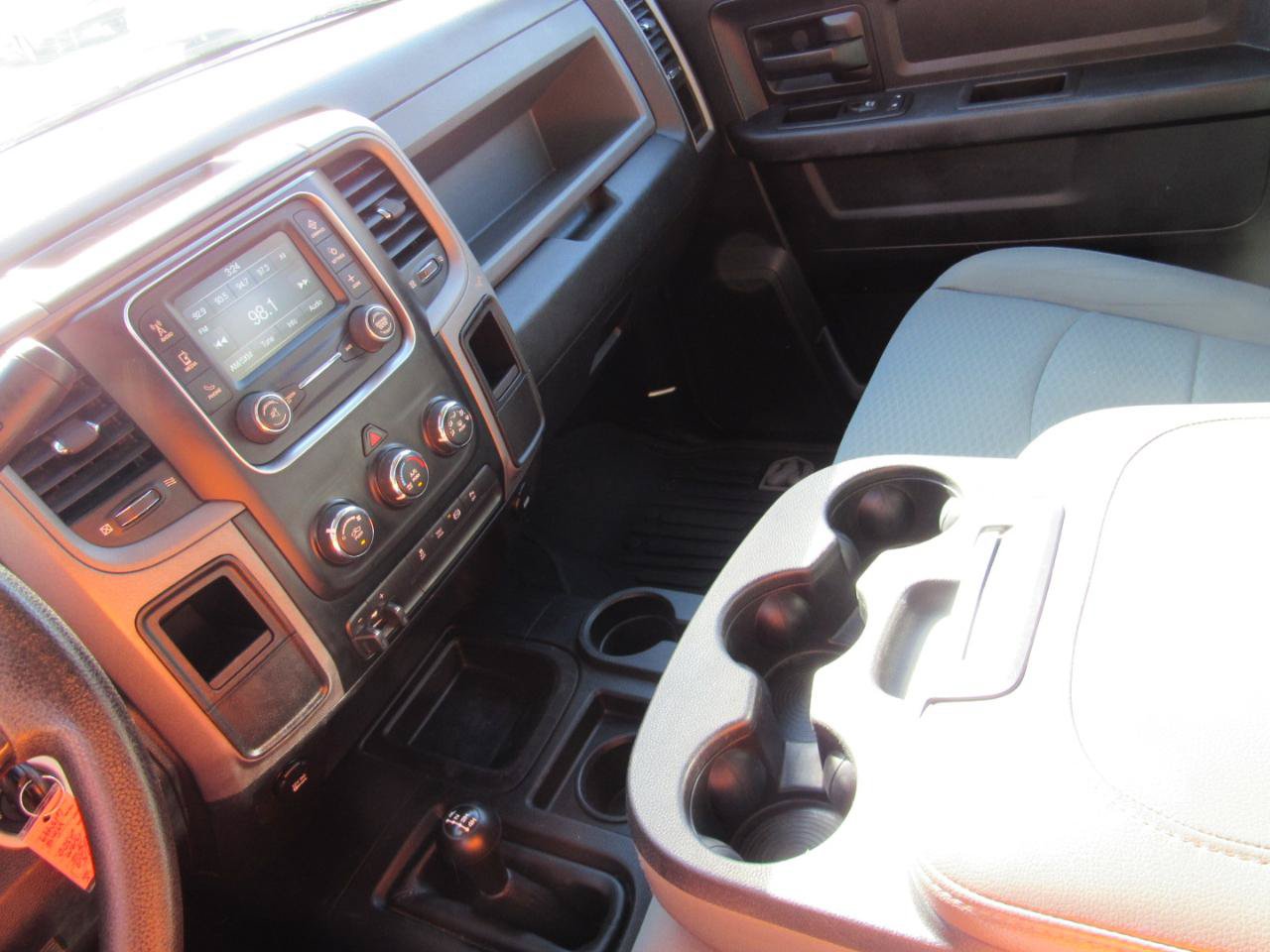 Used 2015 RAM 2500 Tradesman w/ Chrome Appearance Group AWD/4WD image 30