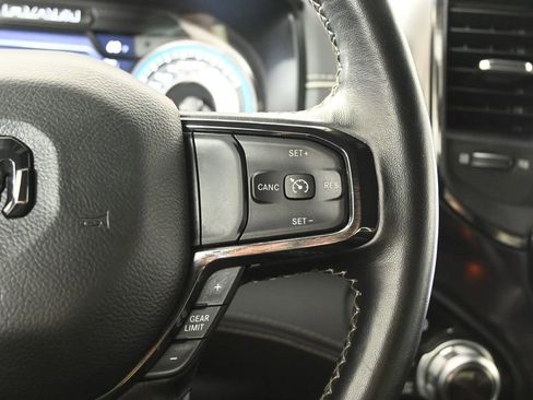 Used 2022 RAM 1500 Limited w/ Body Color Bumper Group AWD/4WD image 37