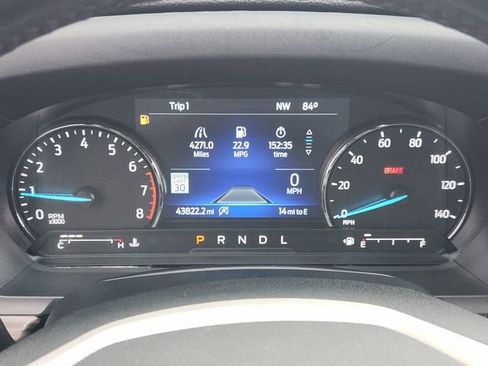Used 2021 Ford Explorer Limited w/ Equipment Group 301A RWD image 11