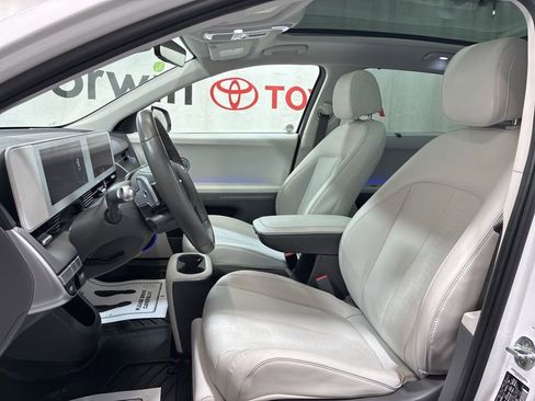 Used 2023 Hyundai Ioniq 5 Limited image 24