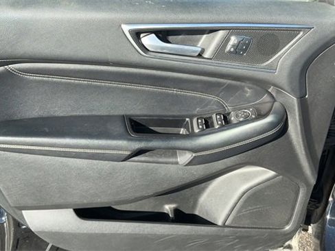 Used 2016 Ford Edge Titanium w/ Equipment Group 302A image 15