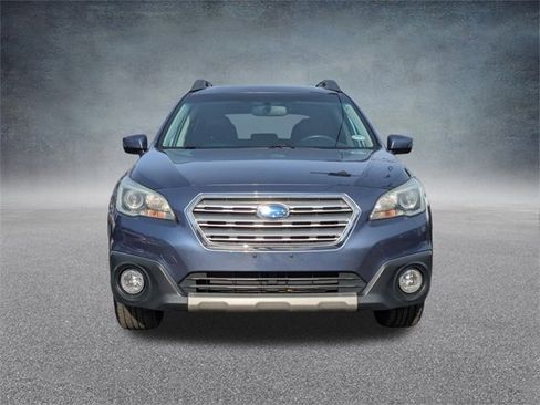 Used 2015 Subaru Outback 2.5i Limited image 9