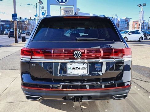 New 2026 Volkswagen Atlas SE AWD/4WD image 4