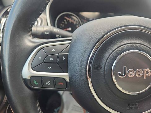 Used 2018 Jeep Compass Latitude AWD/4WD image 15