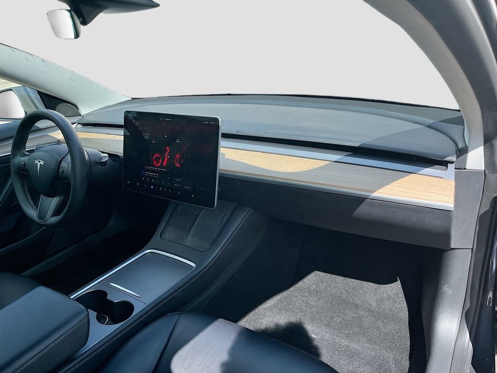 Used 2023 Tesla Model 3 Standard Range RWD image 29