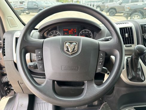 Used 2017 RAM ProMaster 3500 w/ Premium Appearance Group image 17