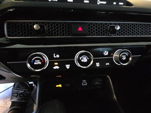 Used 2024 Honda Civic Sport image 18