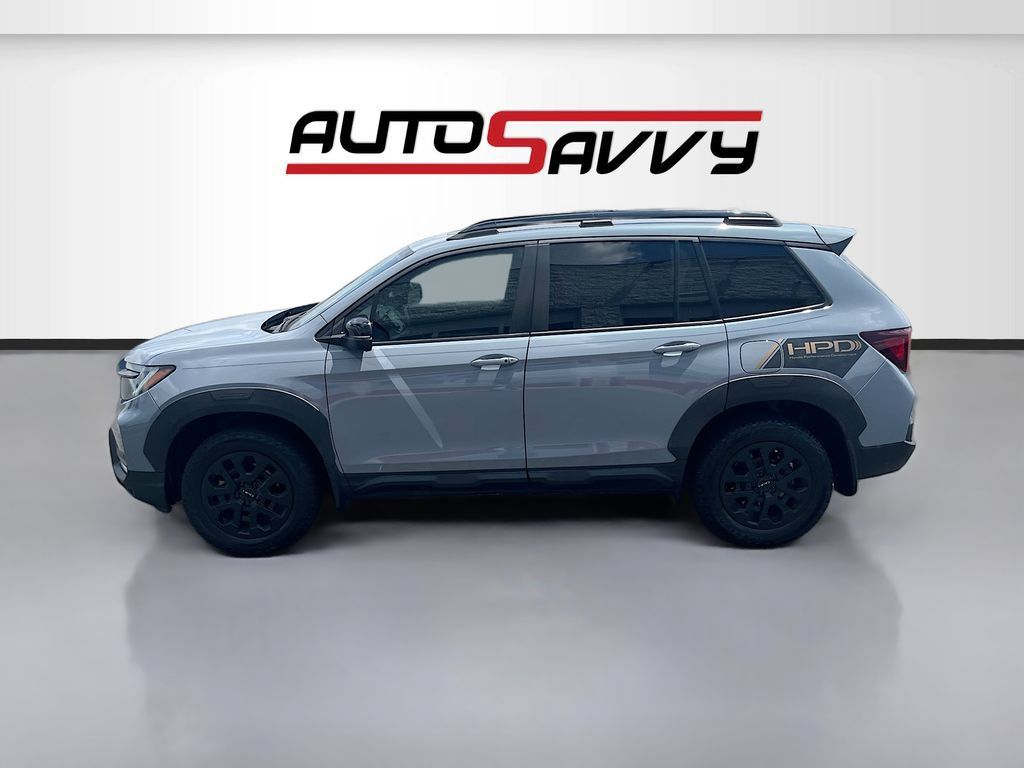 Used 2022 Honda Passport TrailSport image 4