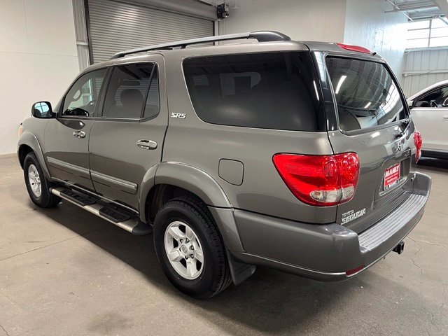 Used 2005 Toyota Sequoia SR5 RWD image 5
