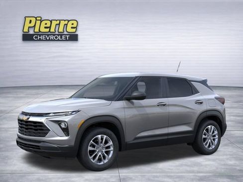 New 2026 Chevrolet TrailBlazer LS w/ LS Convenience Package AWD/4WD image 2