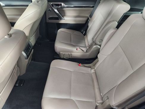 Used 2022 Lexus GX 460 Luxury w/ Sport Design Package AWD/4WD image 12