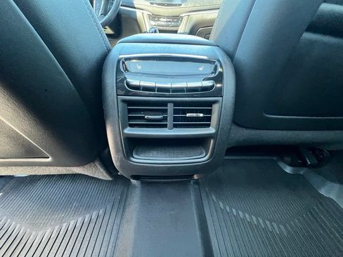Used 2020 Cadillac XT5 Premium Luxury w/ LPO, Floor Liner Package AWD/4WD image 26