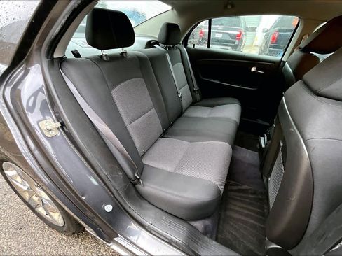 Used 2010 Chevrolet Malibu LT w/ Power Convenience Package image 19