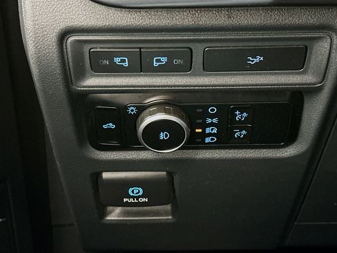 Used 2023 Ford F150 XLT w/ Equipment Group 302A High image 17