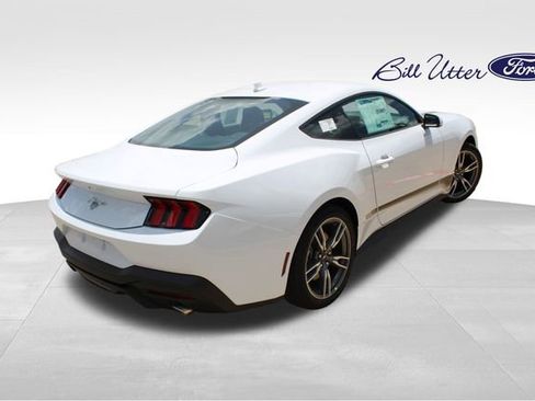 New 2025 Ford Mustang Coupe image 3