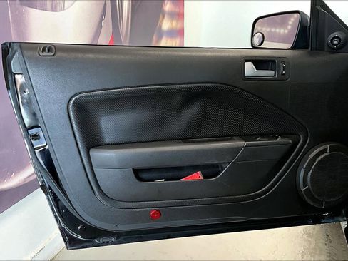 Used 2006 Ford Mustang GT image 22