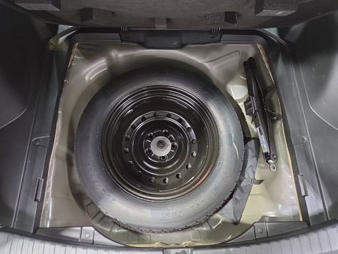Used 2015 Honda CR-V Touring image 36