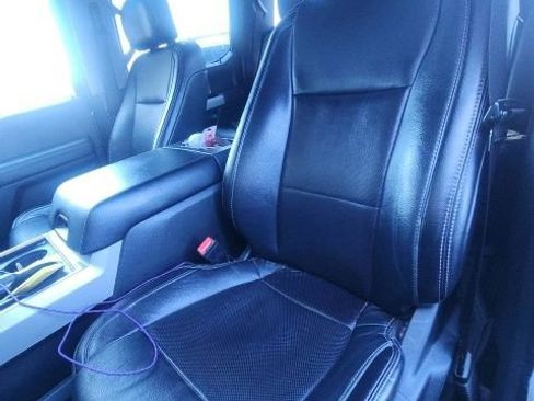 Used 2019 Ford F250 Lariat w/ Lariat Ultimate Package AWD/4WD image 18