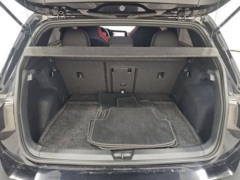 Used 2024 Volkswagen GTI SE image 3