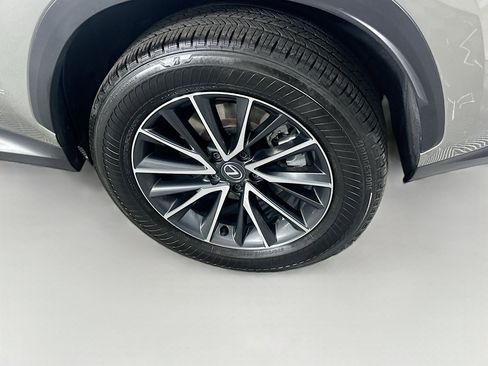 Used 2025 Lexus NX 250 FWD w/ Premium Package image 11