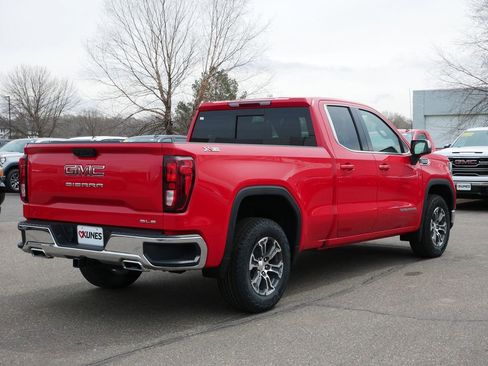 New 2026 GMC Sierra 1500 SLE w/ X31 Off-Road Package AWD/4WD image 23