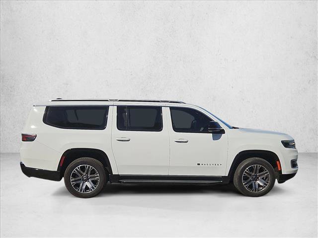 Used 2025 Jeep Wagoneer L 4WD w/ HD Trailer Tow Package image 4