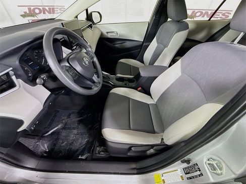 Certified 2023 Toyota Corolla LE image 24