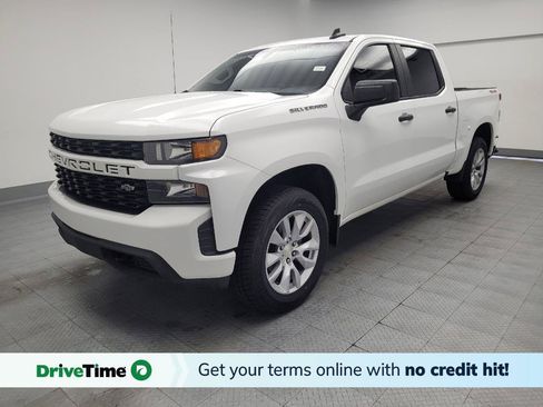 Used 2020 Chevrolet Silverado 1500 Custom w/ Custom Value Package AWD/4WD image 1