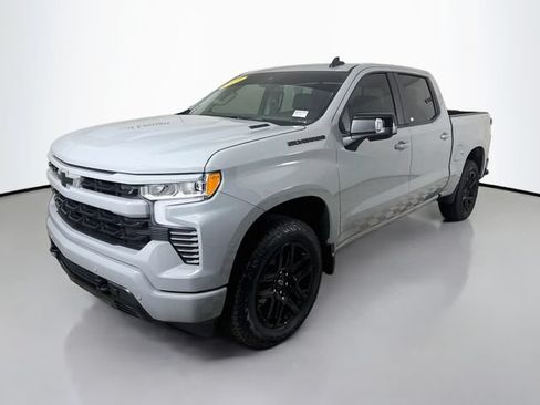 Used 2025 Chevrolet Silverado 1500 RST w/ All Star Edition Plus AWD/4WD image 3