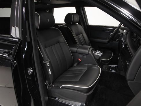 Used 2013 Rolls-Royce Phantom image 69