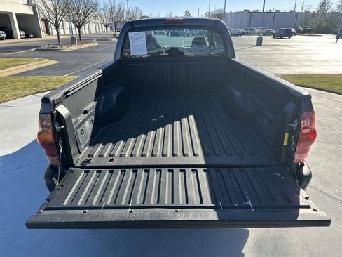 Used 2012 Toyota Tacoma image 31