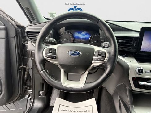 Used 2022 Ford Explorer XLT w/ Class IV Trailer Tow Package image 13