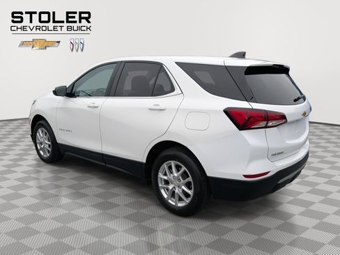 Used 2022 Chevrolet Equinox LT image 3
