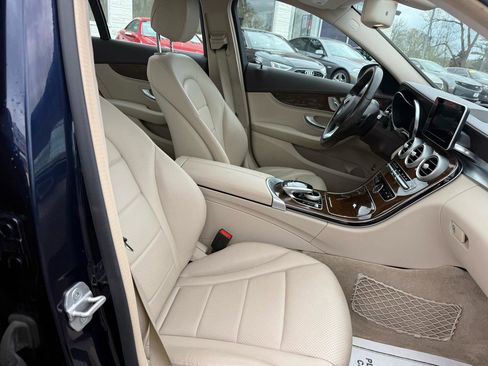 Used 2015 Mercedes-Benz C 300 4MATIC Sedan w/ Premium 1 Package image 13