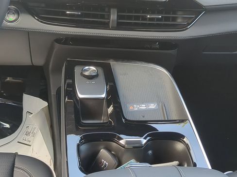 New 2025 Buick Enclave Sport Touring w/ Power Package image 20