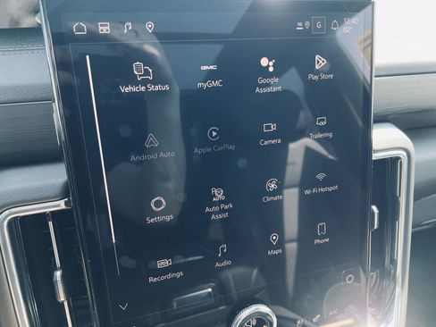 New 2026 GMC Yukon Denali image 29