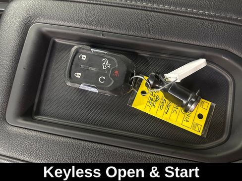 Used 2020 GMC Sierra 1500 Elevation w/ Elevation Value Package image 30