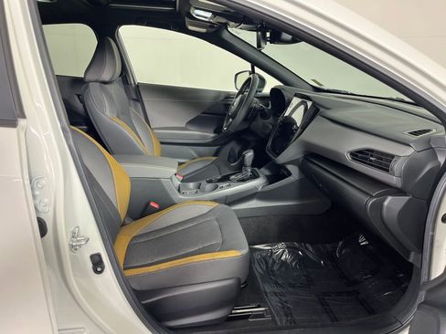 Used 2025 Subaru Crosstrek 2.5i Sport w/ Popular Package #3A image 17