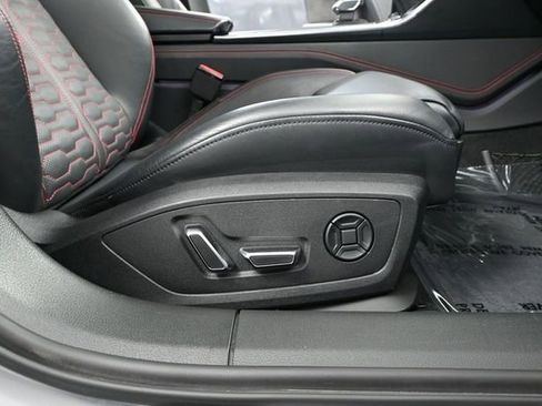 Used 2021 Audi RS 6 AWD/4WD image 53