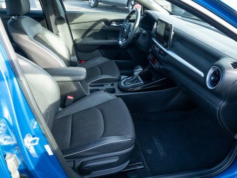 Used 2024 Kia Forte GT-Line image 36