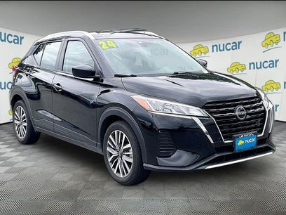 Used 2024 Nissan Kicks SV