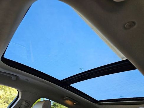 Used 2021 Lincoln Nautilus Reserve image 30