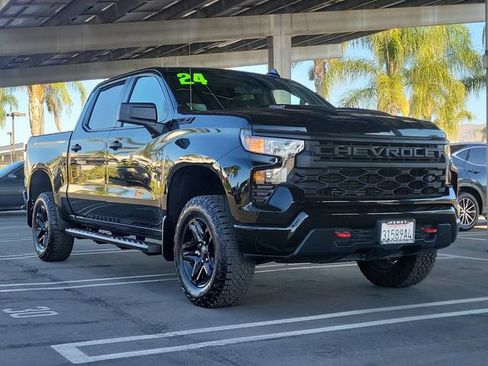 Certified 2024 Chevrolet Silverado 1500 Custom Trail Boss w/ LPO, Dark Essentials Package AWD/4WD image 2