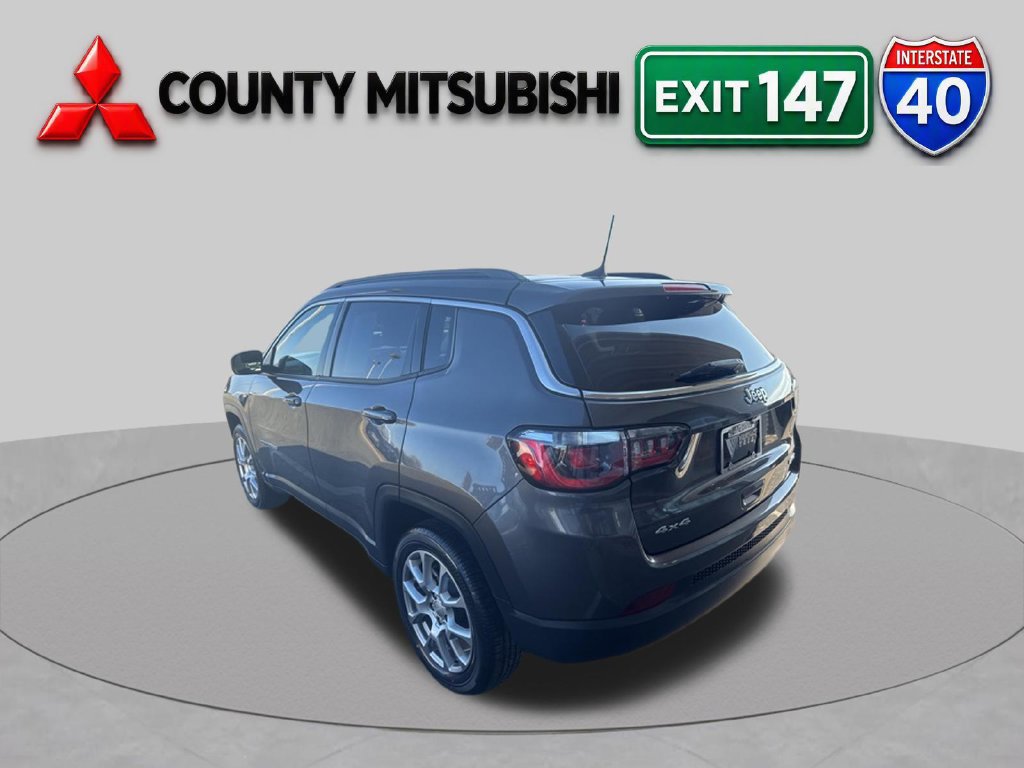 Used 2022 Jeep Compass Latitude AWD/4WD image 8