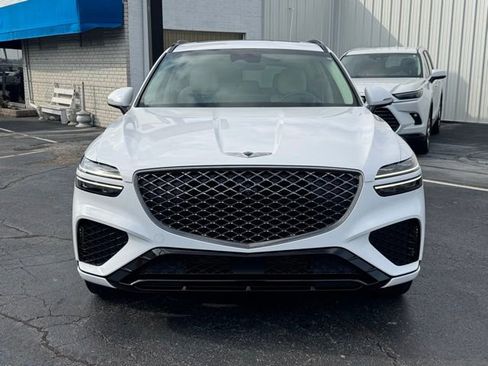 Used 2023 Genesis GV70 3.5T Sport w/ Sport Prestige Package AWD/4WD image 2