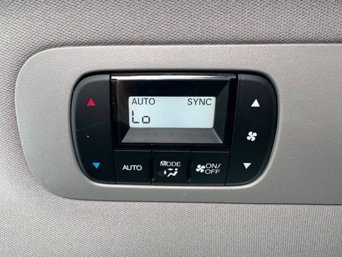 Used 2024 Honda Odyssey Elite image 22